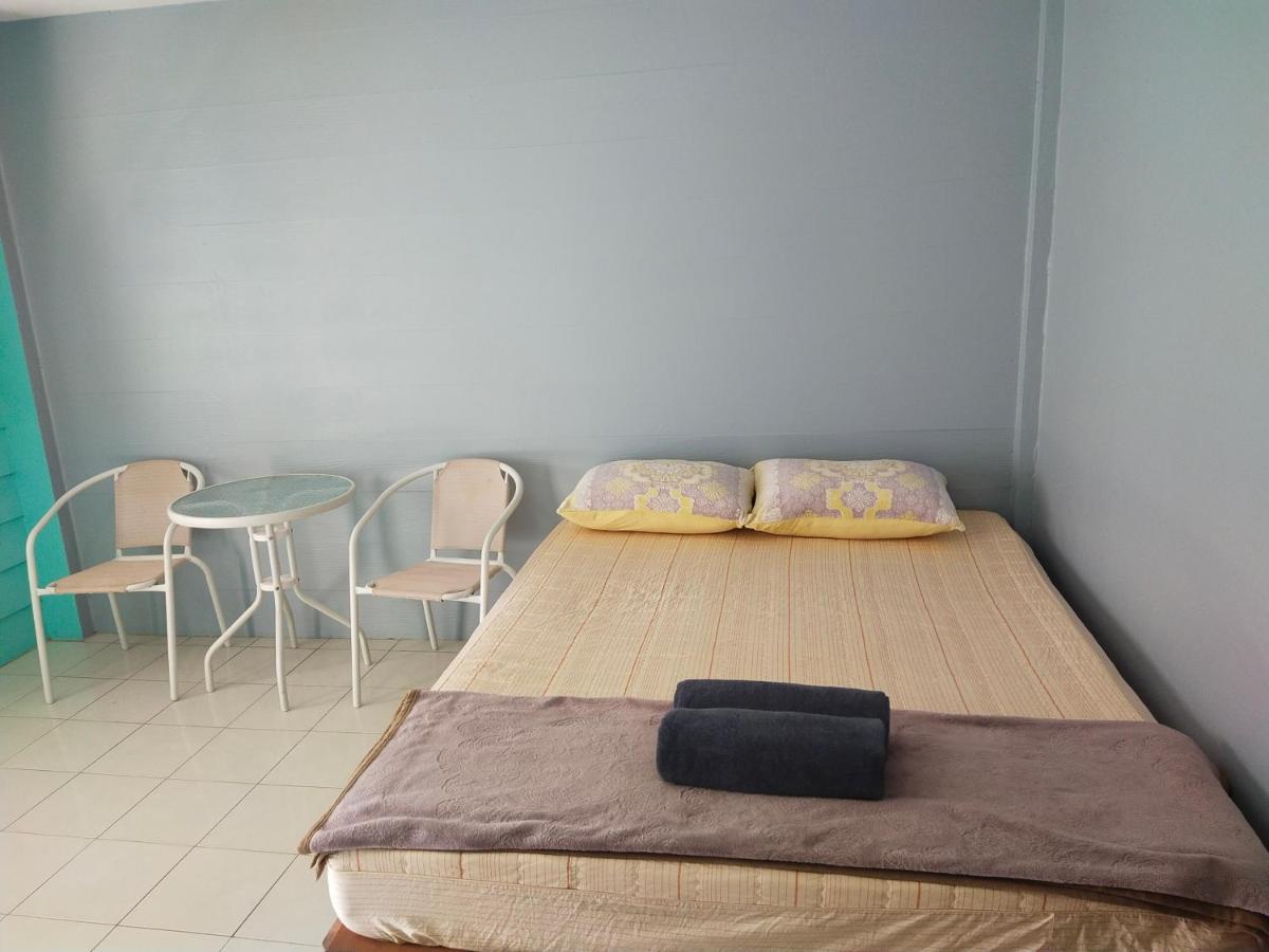 Phonsomboon Guesthouse Тау Экстерьер фото